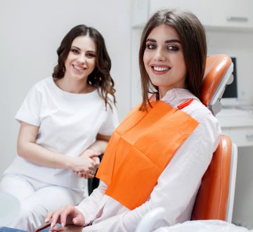 Know About Root Canal Treatment, Symptoms, and Treatment